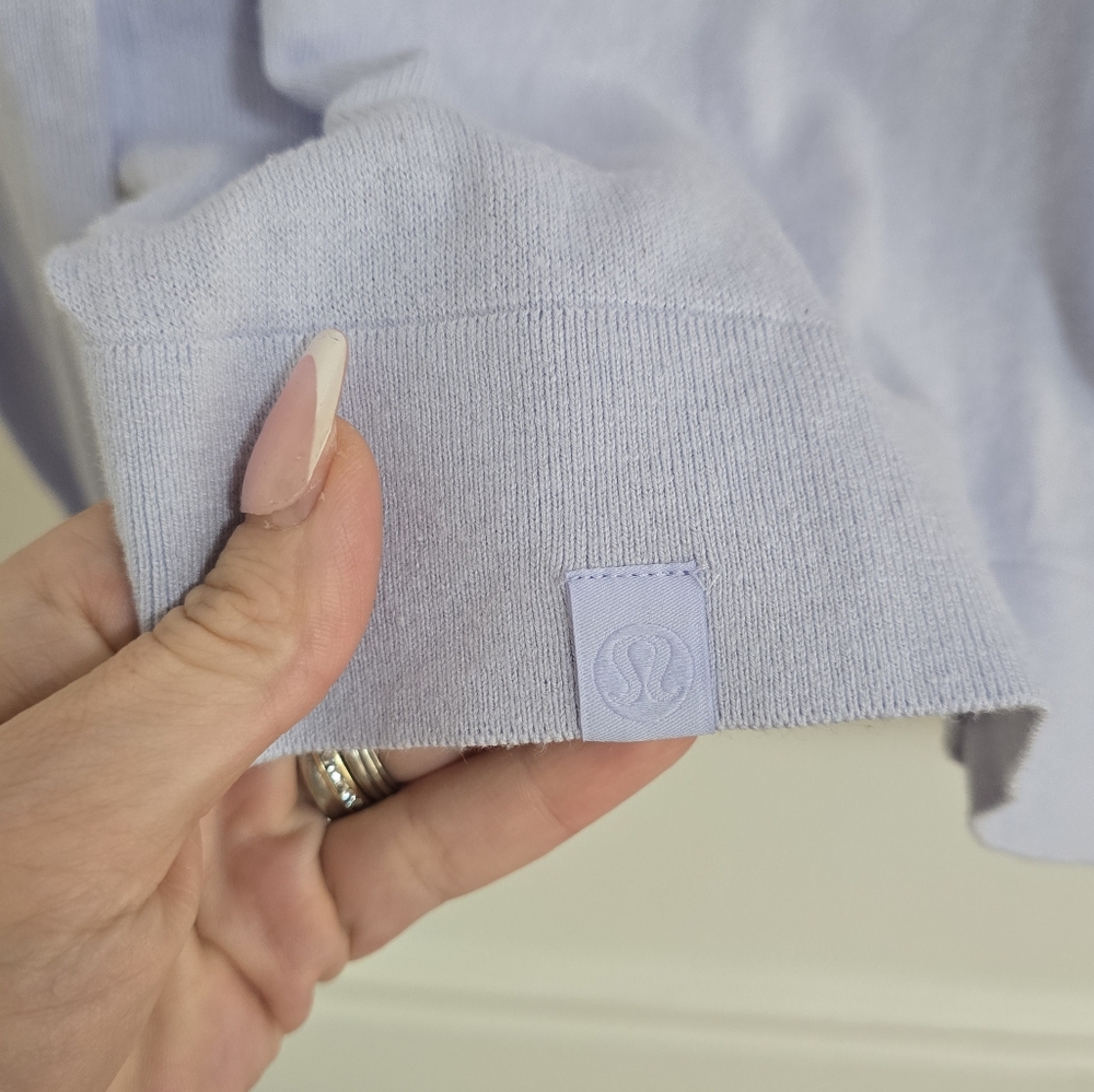 Lululemon silk blend crewneck sweater pastel blue size 8 - Picture 4 of 7